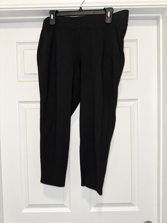 torrid Pants - Women’s Torrid Classic Black Leggings with Pockets